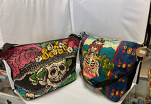 Cargar imagen en el visor de la galería, Bolsas de Catrina SOLD
