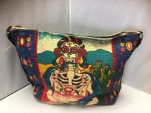 Cargar imagen en el visor de la galería, Bolsas de Catrina SOLD