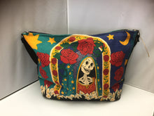 Cargar imagen en el visor de la galería, Bolsas de Catrina SOLD
