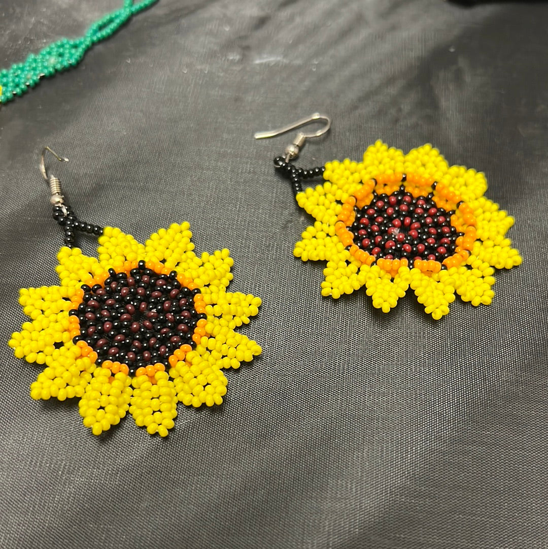 Beaded chaquira sunflower necklace set earrings and bracelet