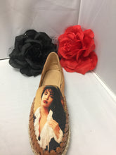 Load image into Gallery viewer, Selena Huaraches
