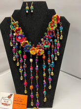Cargar imagen en el visor de la galería, Mexican Jewelry Palm tree Set (3 Pieces) Flowers and beads
