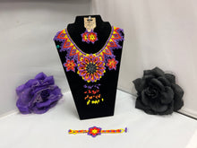 Load image into Gallery viewer, Mexican Chaquira Jewelry Set (3 Pieces) Flowers
