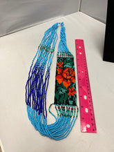 Cargar imagen en el visor de la galería, Beaded Necklace with Rose Design. SOLD

