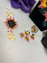 Load image into Gallery viewer, Mexican Chaquira Jewelry Set (3 Pieces) Flowers
