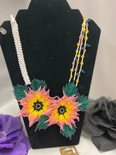 Load image into Gallery viewer, Mexican Chaquira Jewelry Set (3 Pieces) Flowers
