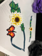 Load image into Gallery viewer, Mexican Chaquira Jewelry Set (3 Pieces) Flowers
