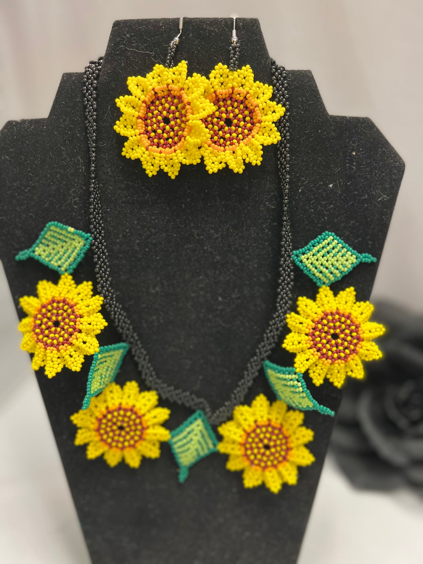 Mexican Chaquira ewelry Set (3 Pieces) Sunflower Set