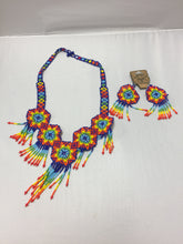 Load image into Gallery viewer, Set of Earrings and Necklace Huichol
