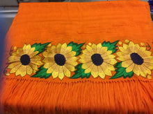 Load image into Gallery viewer, Shawl with flowers/Reboso con flores SOLD OUT
