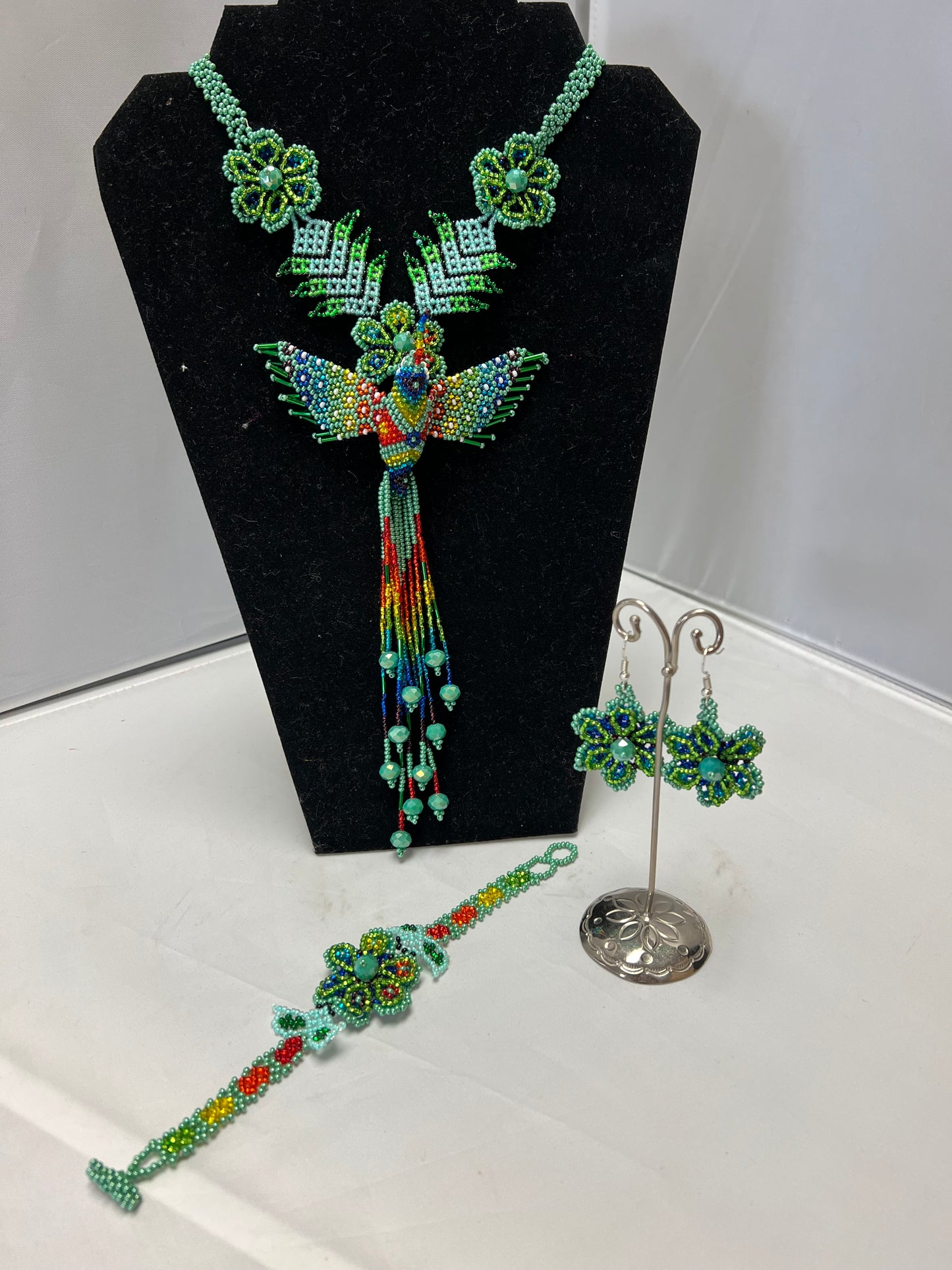 Chaquira Green  Hummingbird Jewelry  Set