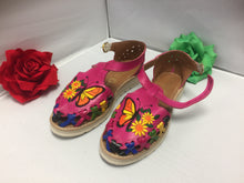 Load image into Gallery viewer, Pink Butterfly style Sandals  SOLD OUT
