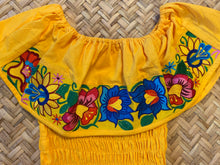 Cargar imagen en el visor de la galería, Blusa #Primaveral con flores SOLD OUT
