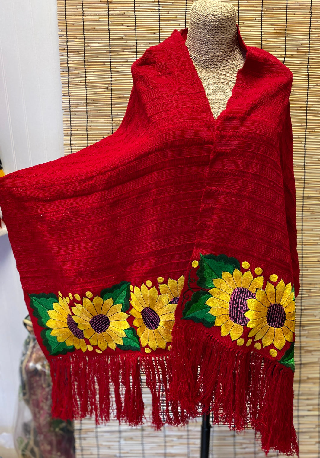 Shawl with flowers/Reboso con flores SOLD OUT