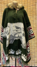 Cargar imagen en el visor de la galería, Wool Poncho with fur /regular Hoodie SOLD OUT

