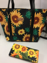 Load image into Gallery viewer, Sunflower Handbag/ Bolsa de Girasol
