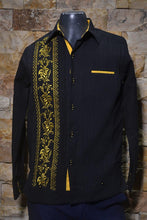 Load image into Gallery viewer, Guayabera Flor de Calabaza
