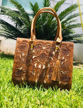 Load image into Gallery viewer, 100% leather purse SOLD
